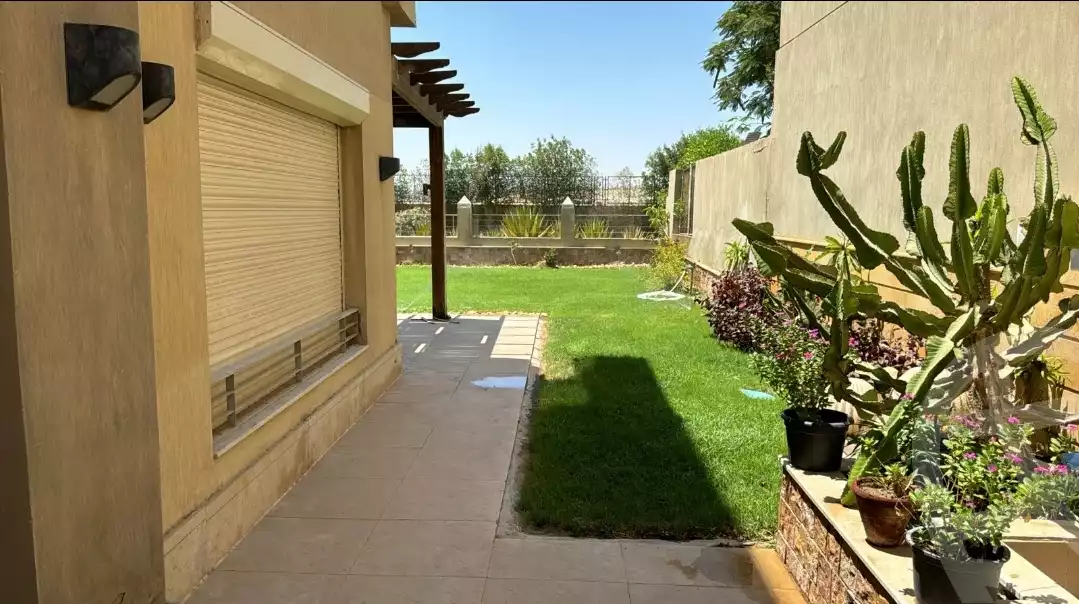 https://aqarmap.com.eg/en/listing/6311066-for-rent-cairo-6th-of-october-compounds-palm-hills-october-golf-extension