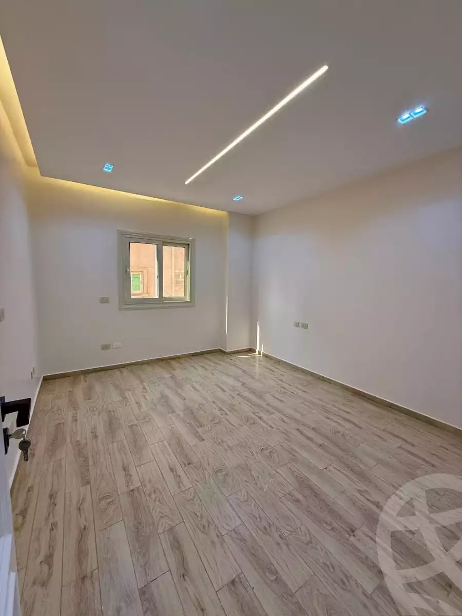https://aqarmap.com.eg/en/listing/6311565-for-sale-cairo-new-cairo-gharb-arabila-doctor-hani-maher-st