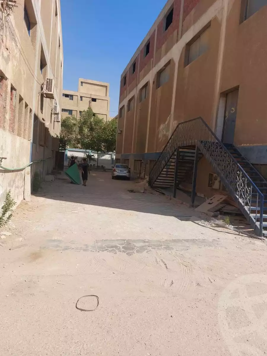 https://aqarmap.com.eg/en/listing/6312642-for-sale-cairo-6th-of-october-el-mantqa-el-snaaaya-industrial-zone-1
