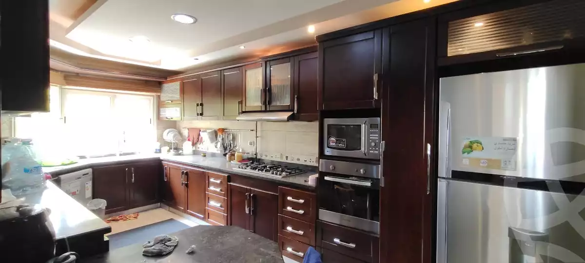 https://aqarmap.com.eg/ar/listing/6312757-for-sale-cairo-el-sheikh-zayed-city-compounds-greens
