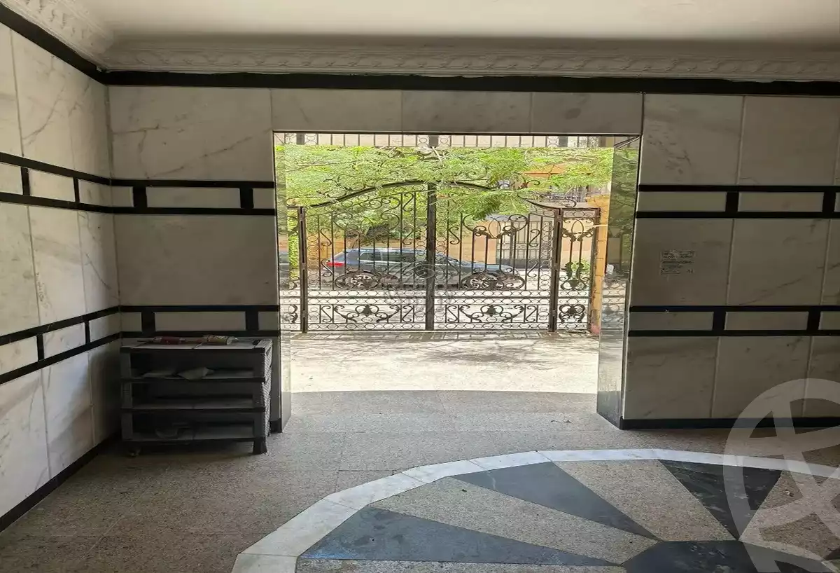 https://aqarmap.com.eg/en/listing/6313171-for-sale-cairo-6th-of-october-el-ahyaa-neighborhood-2nd-street-2