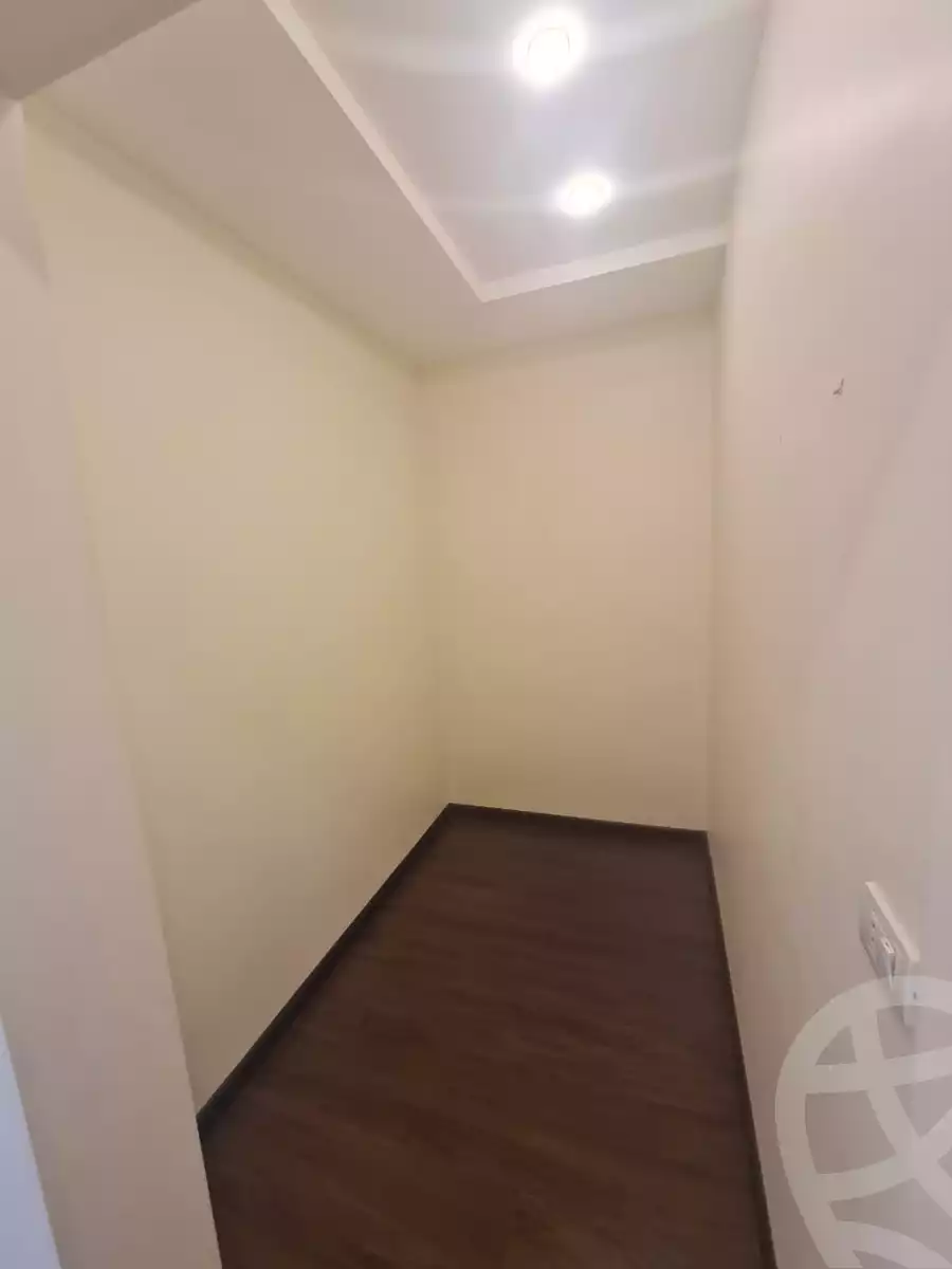 https://aqarmap.com.eg/en/listing/6313374-for-rent-cairo-el-sheikh-zayed-city-compounds-beverly-hills