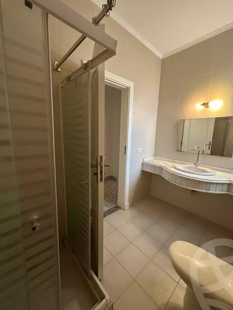 https://aqarmap.com.eg/en/listing/6313784-for-sale-cairo-el-sheikh-zayed-city-compounds-beverly-hills