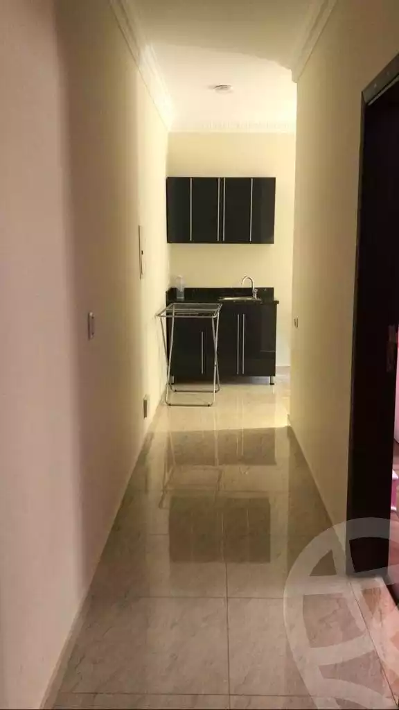 https://aqarmap.com.eg/en/listing/6313999-for-sale-cairo-el-sheikh-zayed-city-compounds-kmbwnd-wyst-twn-swdyk