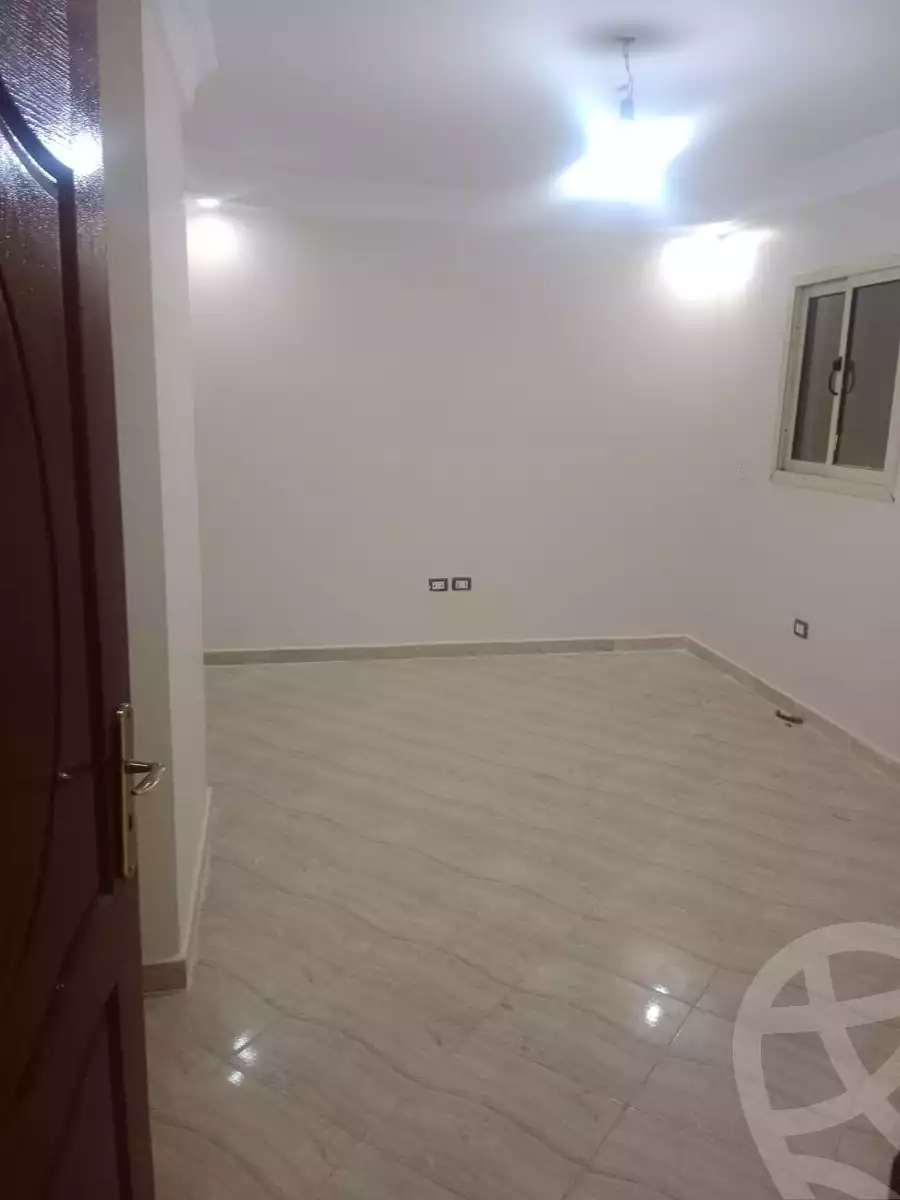 https://aqarmap.com.eg/en/listing/6314459-for-sale-cairo-helwan-helwan-el-sharkeya-ryad-pasha-st