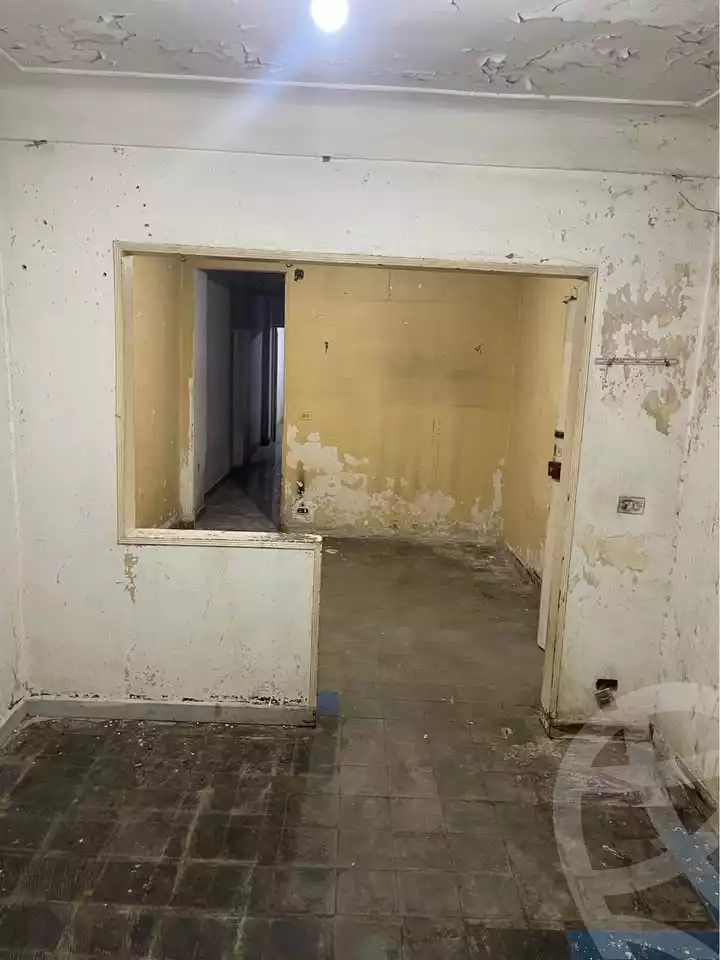 https://aqarmap.com.eg/en/listing/6315780-for-sale-alexandria-moharram-bey-kanal-al-mahmoudeya-al-bahri-st