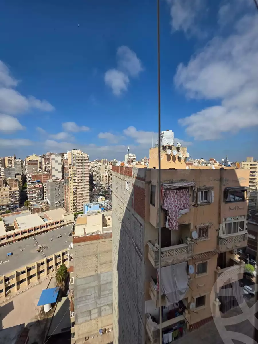 https://aqarmap.com.eg/ar/listing/6315842-for-sale-alexandria-sydy-bshr-sydy-bshr-bhry-gamal-abd-el-nasir-st