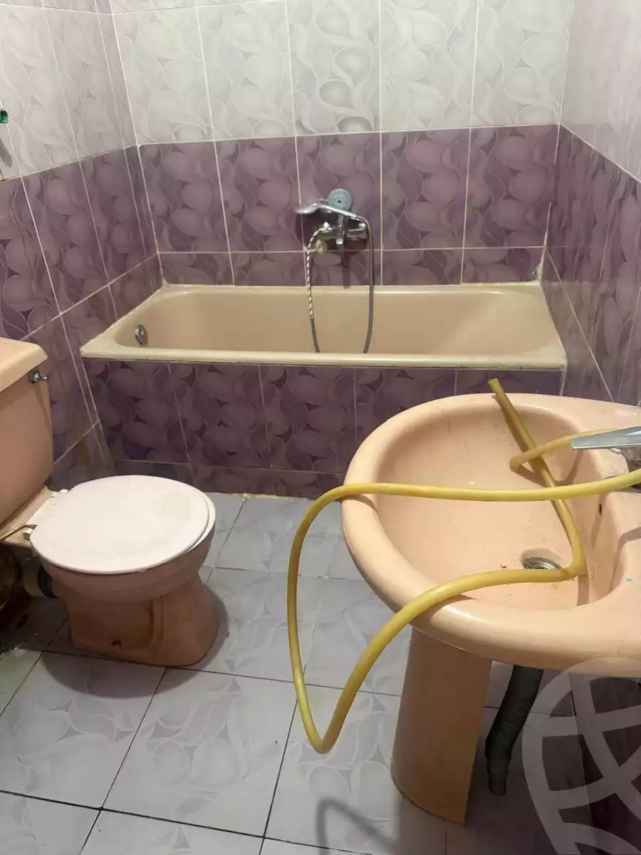 https://aqarmap.com.eg/ar/listing/6316545-for-sale-cairo-ain-shams-jsr-lswys-tqsym-mr-bn-lkhtb