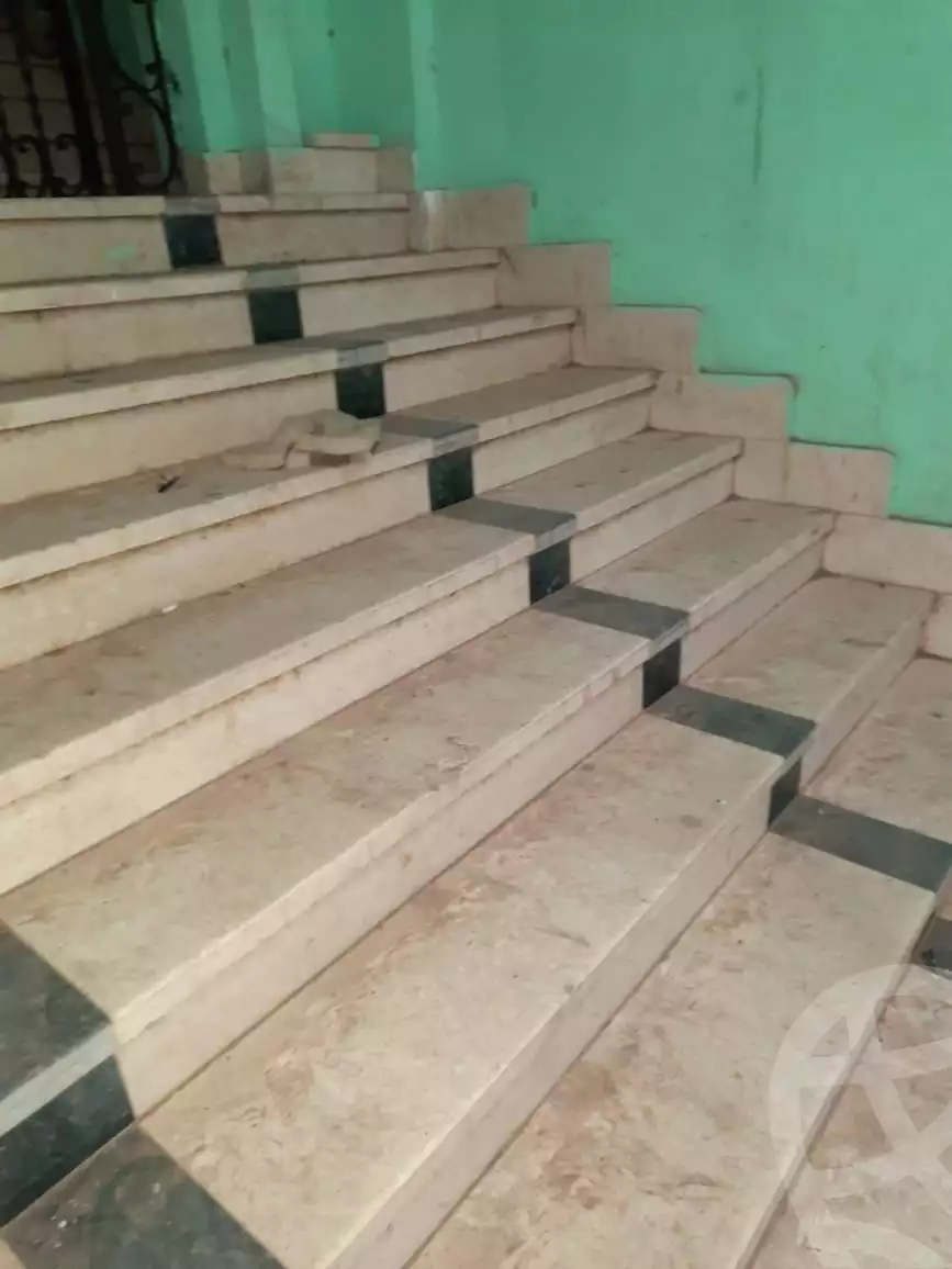 https://aqarmap.com.eg/ar/listing/6316703-for-sale-qalyubia-banha-city-meet-asem