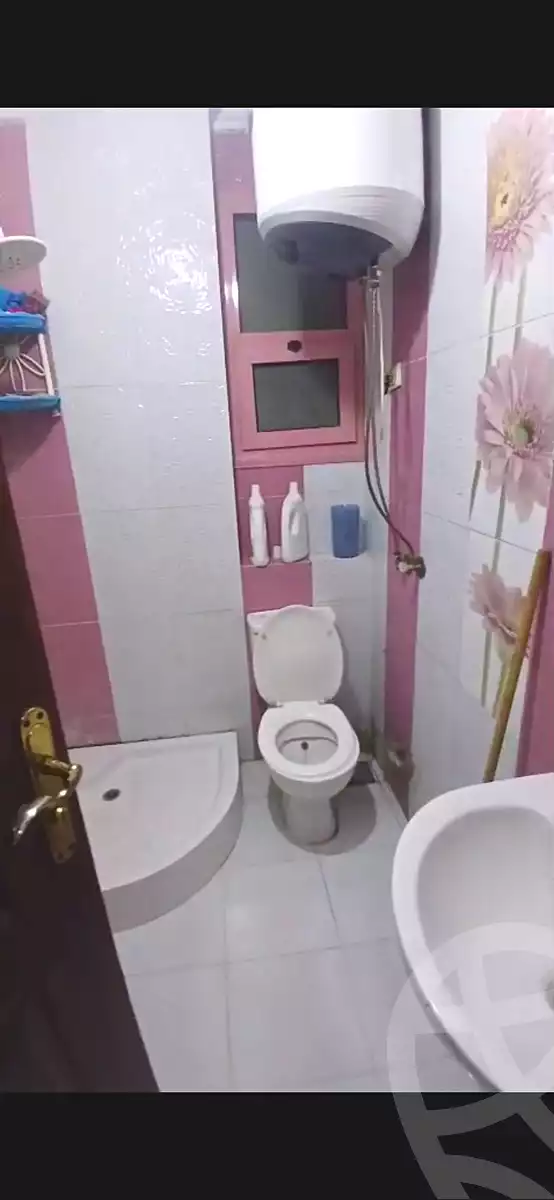 https://aqarmap.com.eg/ar/listing/6317746-for-sale-cairo-helwan-lazoghli-st