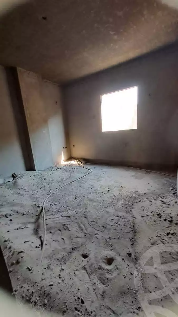 https://aqarmap.com.eg/ar/listing/6319279-for-sale-cairo-helwan-helwan-el-sharkeya-mostafa-safwat-st