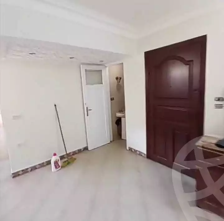 https://aqarmap.com.eg/ar/listing/6319517-for-sale-cairo-el-zaytun-lzytwn-lbhry-salim-al-awal-st