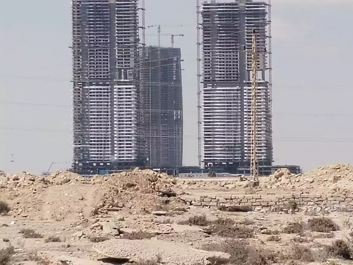 https://aqarmap.com.eg/ar/listing/6320045-for-sale-alexandria-alexandria-marsa-matrouh-rd