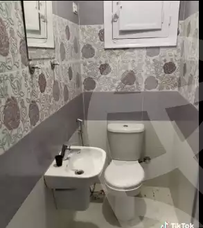 https://aqarmap.com.eg/en/listing/6320249-for-sale-asyut-asyut-city-el-gomhoreya-st