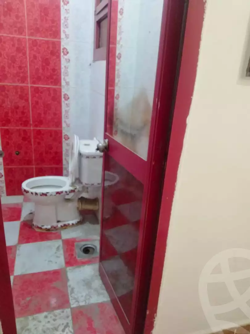 https://aqarmap.com.eg/en/listing/6320419-for-sale-qalyubia-shubra-el-khaima-shubra-el-khaima-city-ahmed-oraby-st