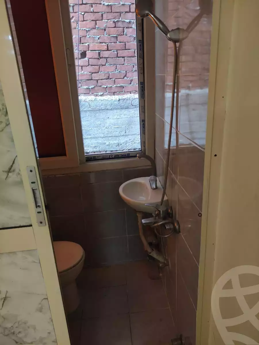 https://aqarmap.com.eg/ar/listing/6321079-for-sale-alexandria-cleopatra-tryq-ljysh