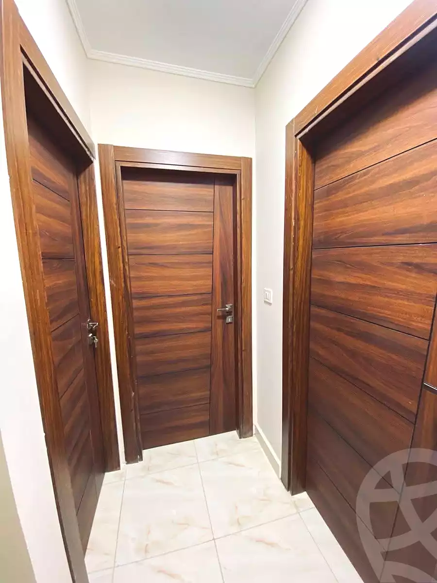 https://aqarmap.com.eg/ar/listing/6321976-for-rent-cairo-6th-of-october-el-ahyaa-neighborhood-2nd-divided-from-al-kafrawei-st