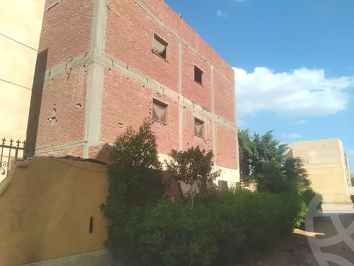 https://aqarmap.com.eg/ar/listing/6322256-for-sale-monufia-sadat-city-ebni-betak