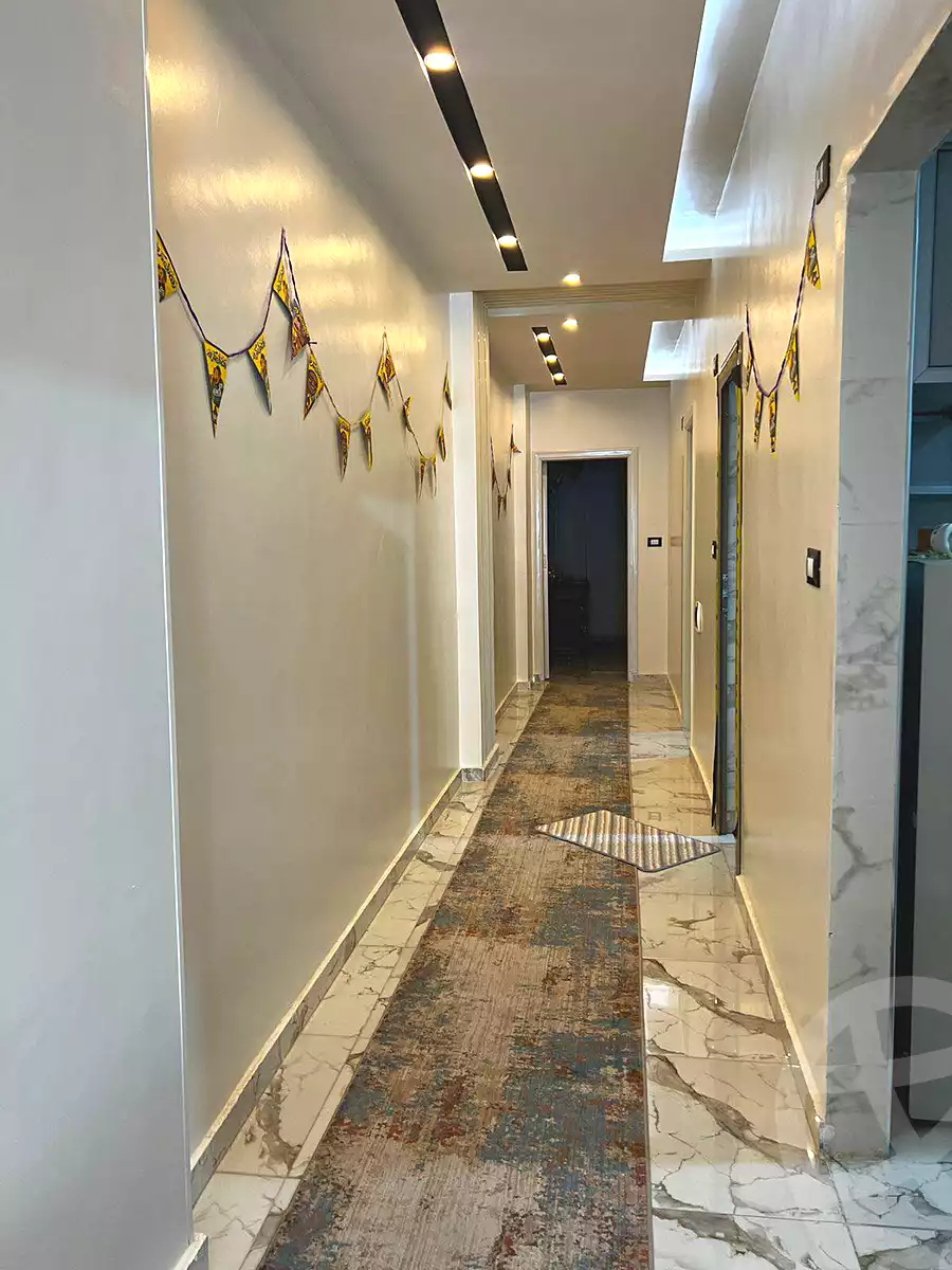 https://aqarmap.com.eg/en/listing/6322405-for-sale-beheira-damanhour-damanhour-city