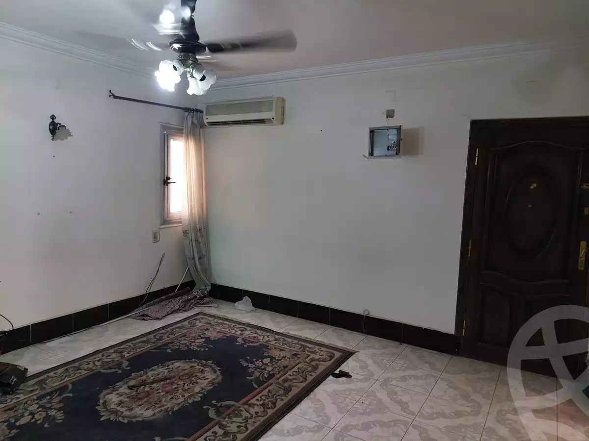 https://aqarmap.com.eg/en/listing/6322673-for-sale-cairo-helwan-helwan-el-sharkeya-ryad-pasha-st