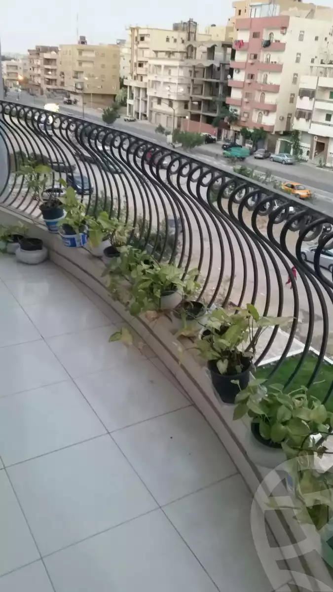 https://aqarmap.com.eg/en/listing/6323292-for-sale-ismailia-ard-el-gmaayat-el-abrag-st
