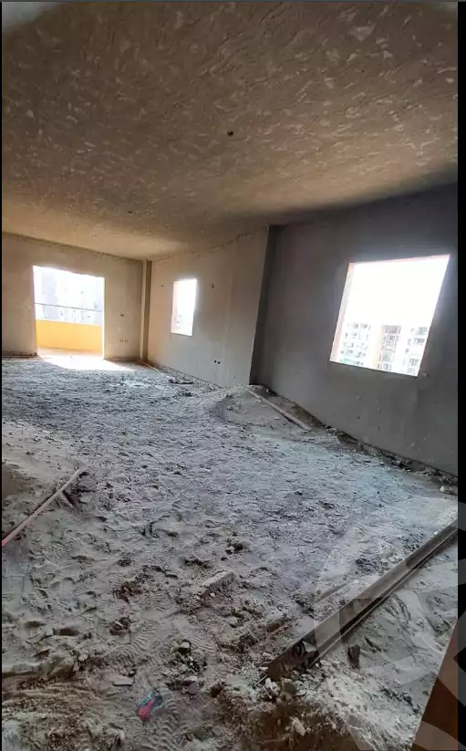 https://aqarmap.com.eg/ar/listing/6323589-for-sale-cairo-helwan-helwan-el-sharkeya-mostafa-safwat-st