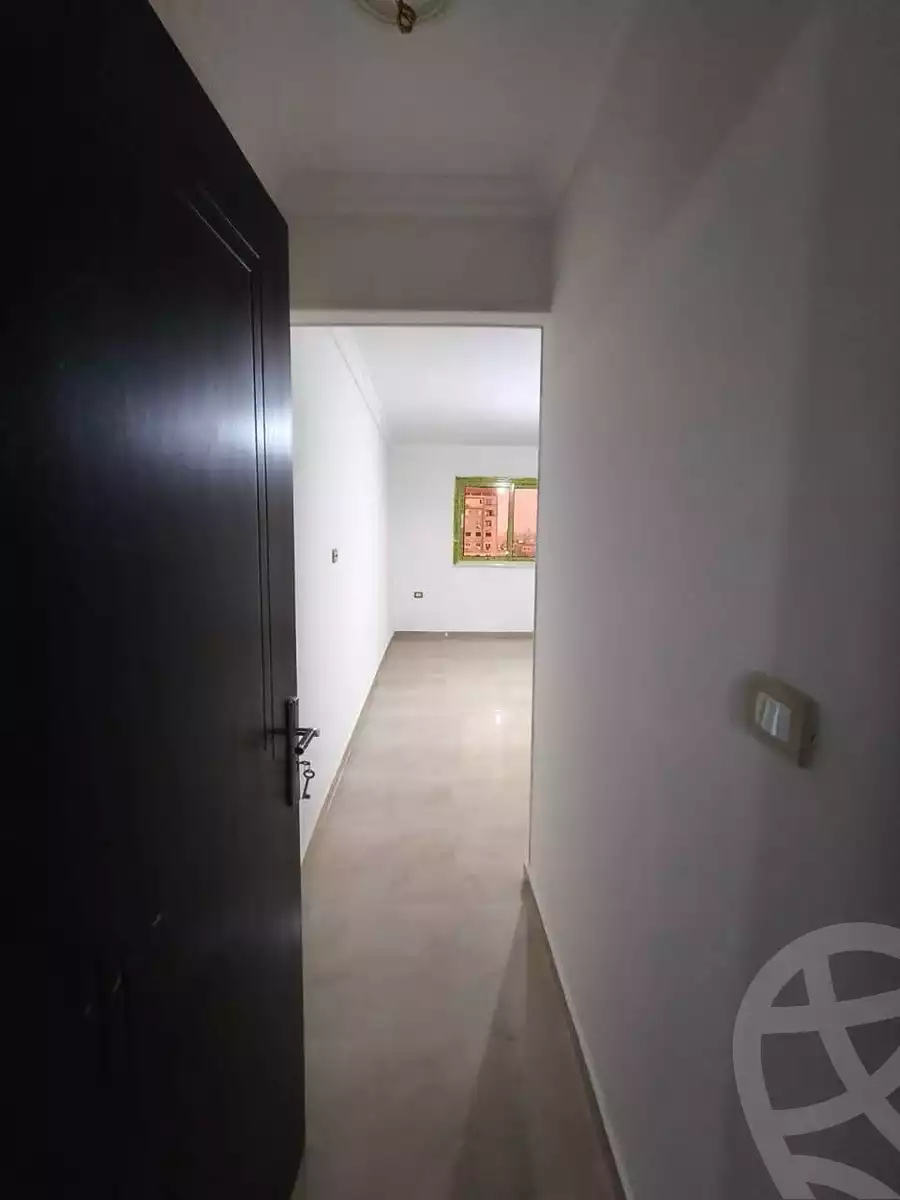 https://aqarmap.com.eg/en/listing/6323288-for-rent-cairo-helwan-helwan-el-sharkeya-latif-basha-st