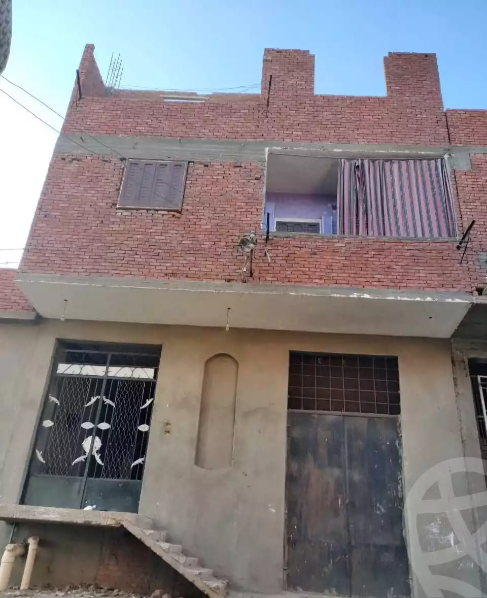 https://aqarmap.com.eg/en/listing/6324539-for-sale-qalyubia-el-khanka-kafr-hamza