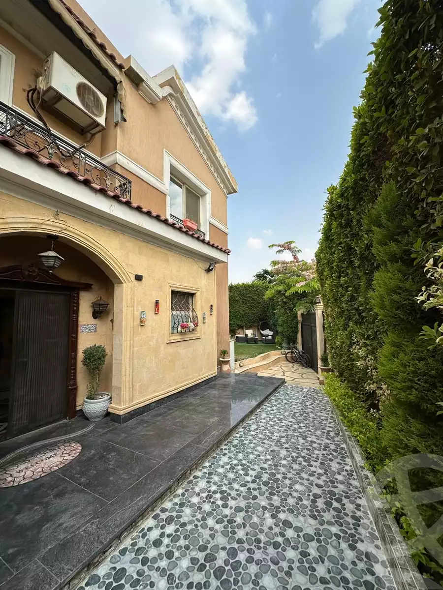 https://aqarmap.com.eg/ar/listing/6326048-for-sale-cairo-new-cairo-compounds-les-rois