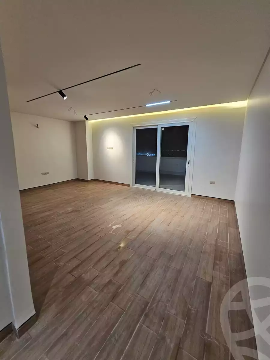 https://aqarmap.com.eg/en/listing/6327648-for-rent-cairo-new-cairo-compounds-mwntn-fyw-y-syty-mountain-park-mountain-view-icity