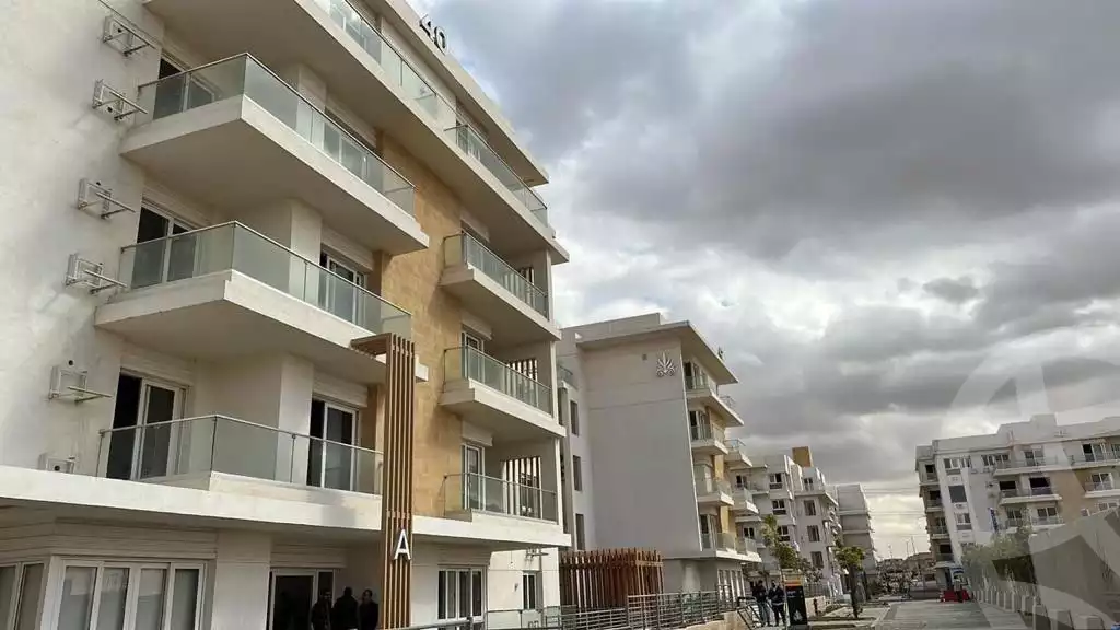 https://aqarmap.com.eg/ar/listing/6327689-for-sale-cairo-6th-of-october-compounds-mountain-view-icity-october-mv-park-mountain-view-icity-october