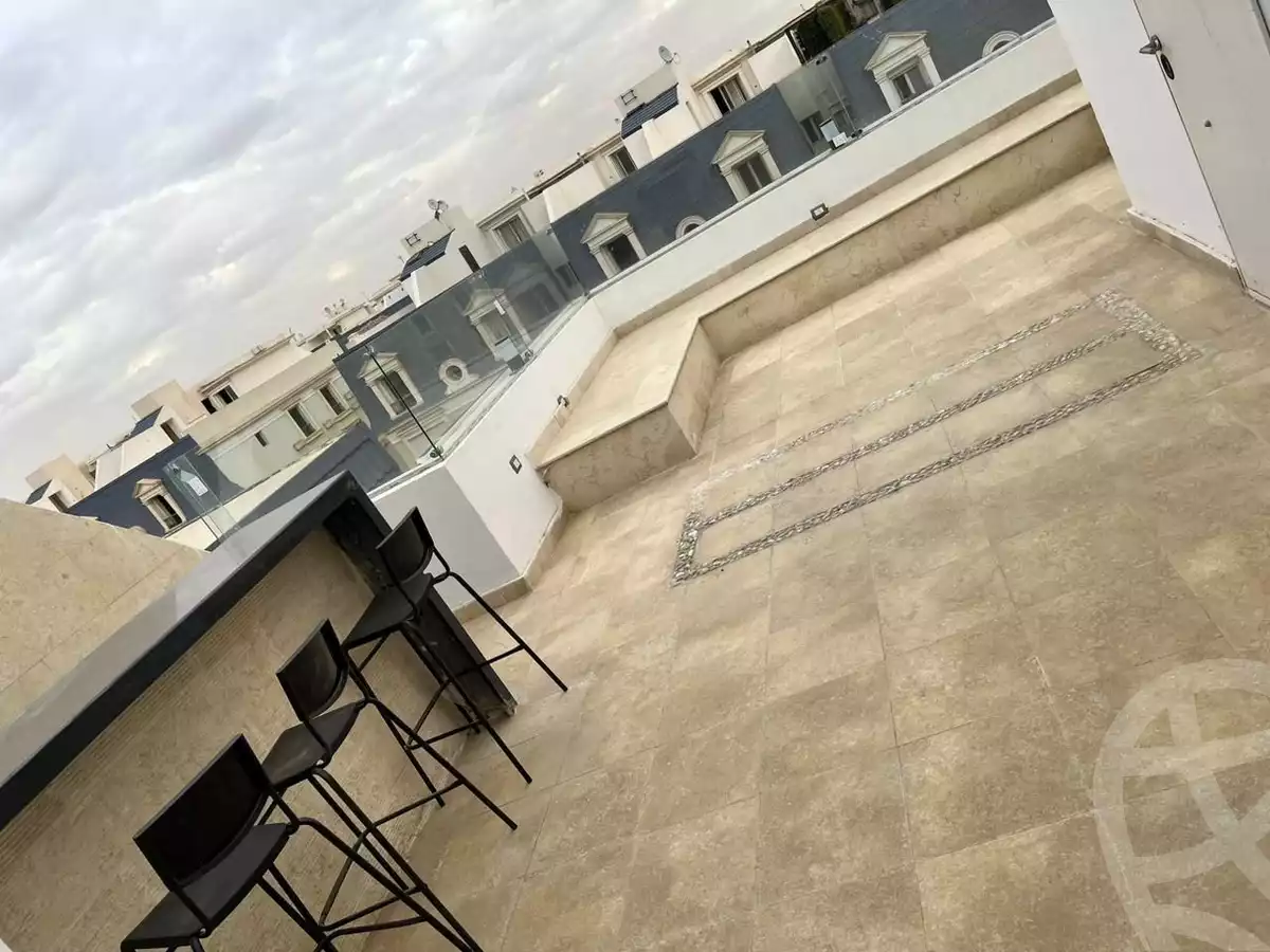 https://aqarmap.com.eg/ar/listing/6327811-for-sale-cairo-new-cairo-compounds-mountain-view-hyde-park