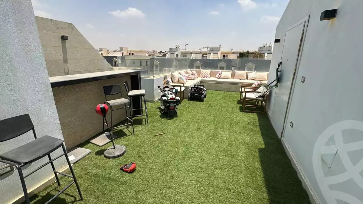 https://aqarmap.com.eg/ar/listing/6327811-for-sale-cairo-new-cairo-compounds-mountain-view-hyde-park