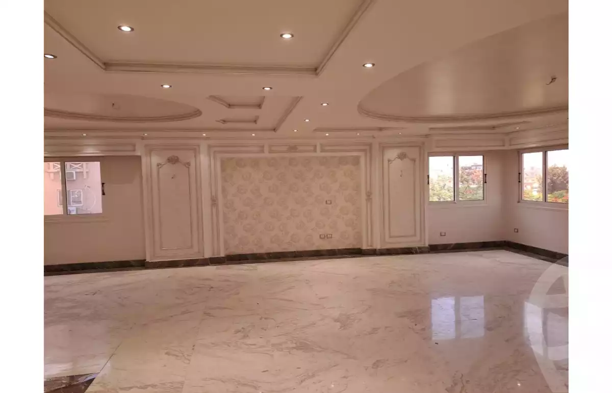 https://aqarmap.com.eg/en/listing/6327962-for-sale-cairo-el-sheikh-zayed-city-compounds-continental-gardens