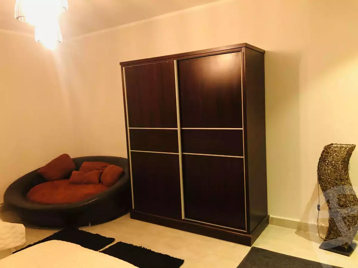 https://aqarmap.com.eg/ar/listing/6330499-for-sale-cairo-new-cairo-lrhb-city-phase-8