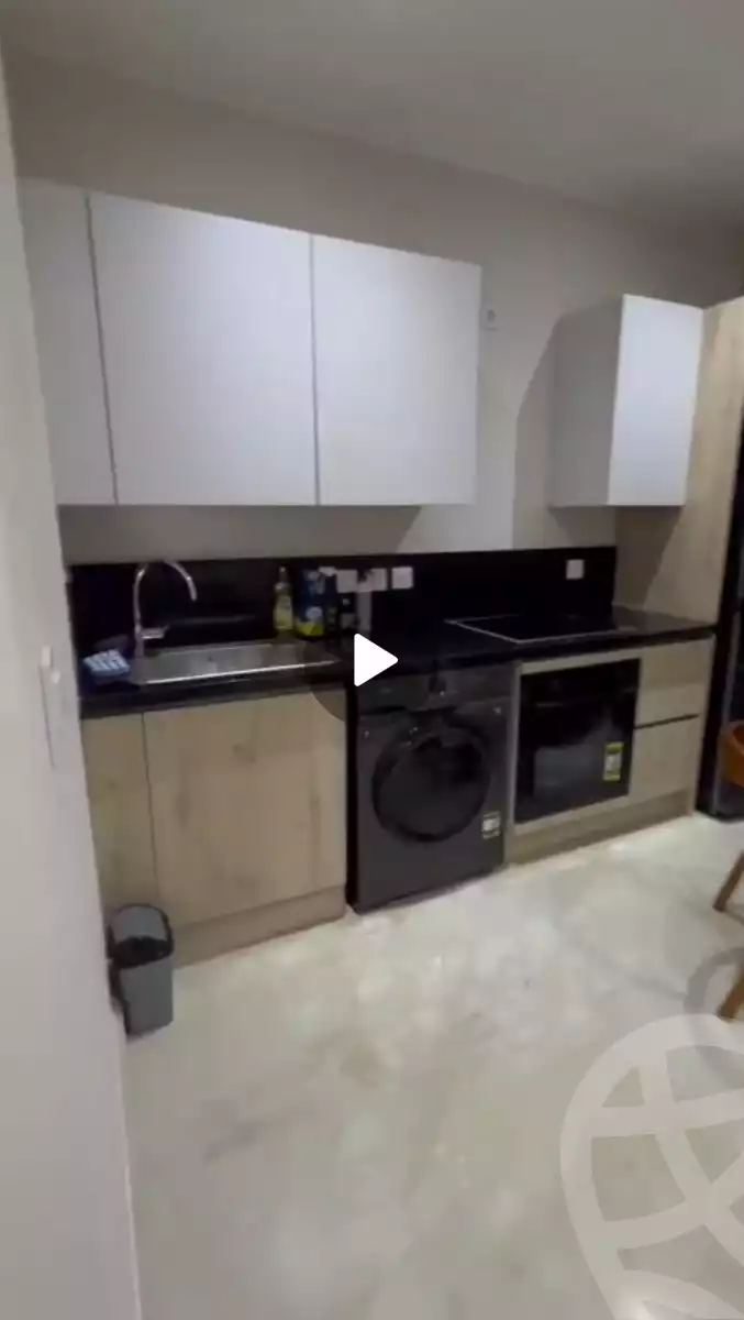 https://aqarmap.com.eg/ar/listing/6330600-for-rent-cairo-el-sheikh-zayed-city-compounds-zyd-wr-llttwyr-park-towers-zed-el-sheikh-zayed-compound