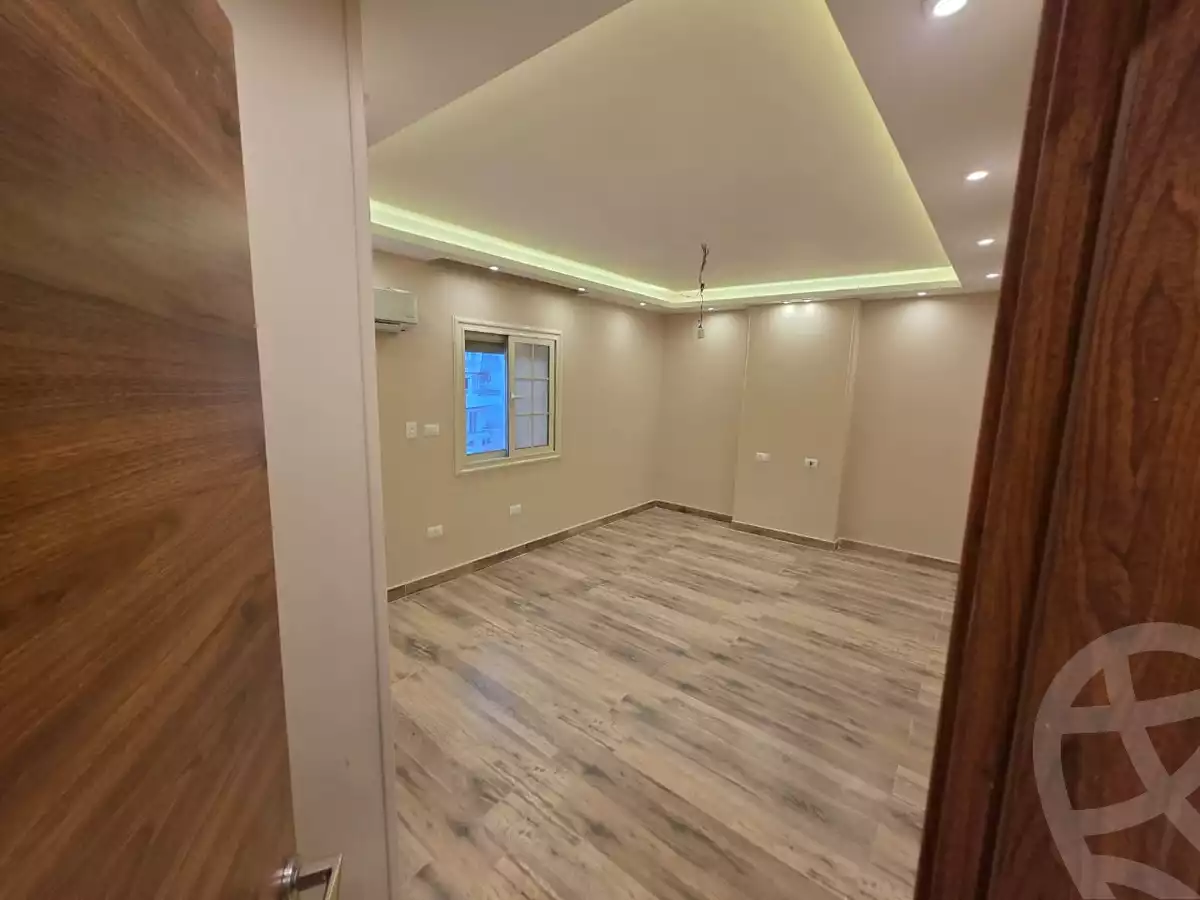 https://aqarmap.com.eg/ar/listing/6331413-for-rent-cairo-el-sheikh-zayed-city-compounds-zayed-heights-compound