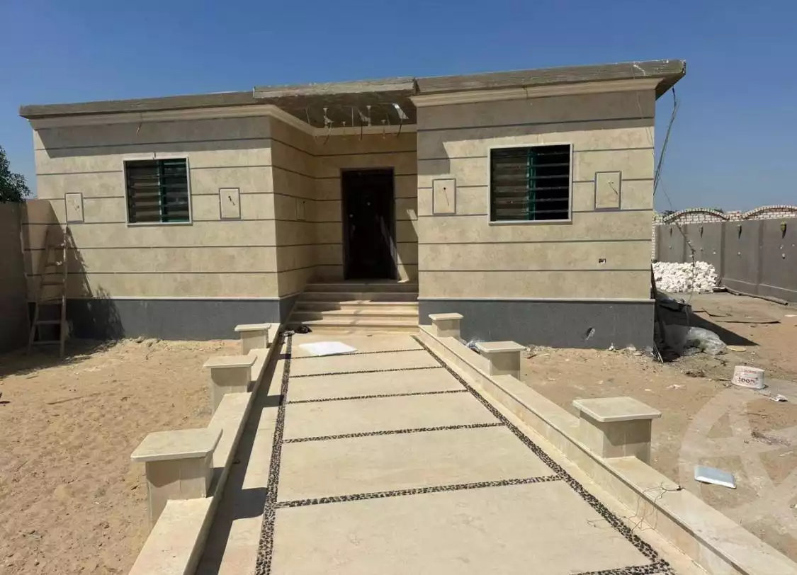 https://aqarmap.com.eg/ar/listing/6331420-for-sale-cairo-el-sheikh-zayed-city-lshykh-zyd-ljdyd-el-reef-el-oroby
