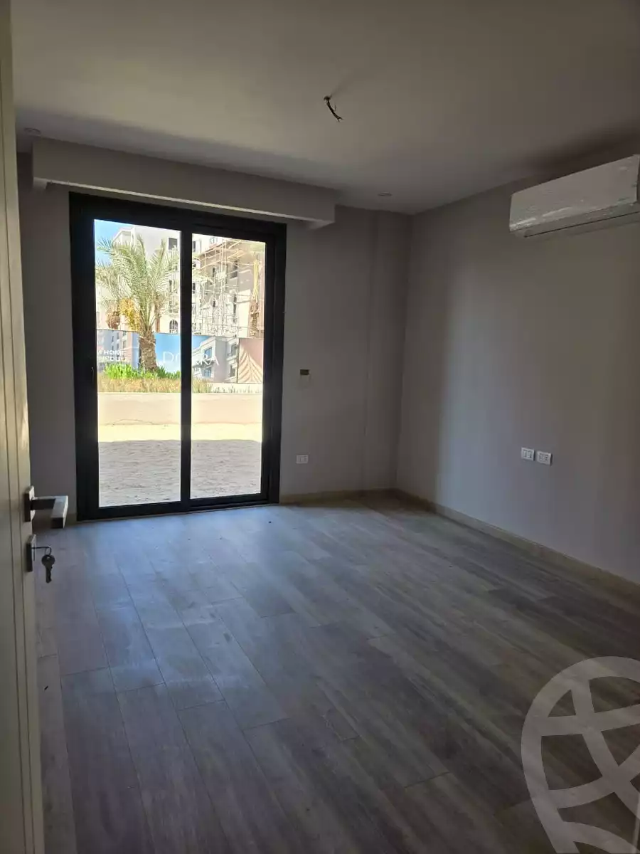 https://aqarmap.com.eg/ar/listing/6331602-for-rent-cairo-el-sheikh-zayed-city-compounds-kmbwnd-fyldj-wyst-dr-llttwyr