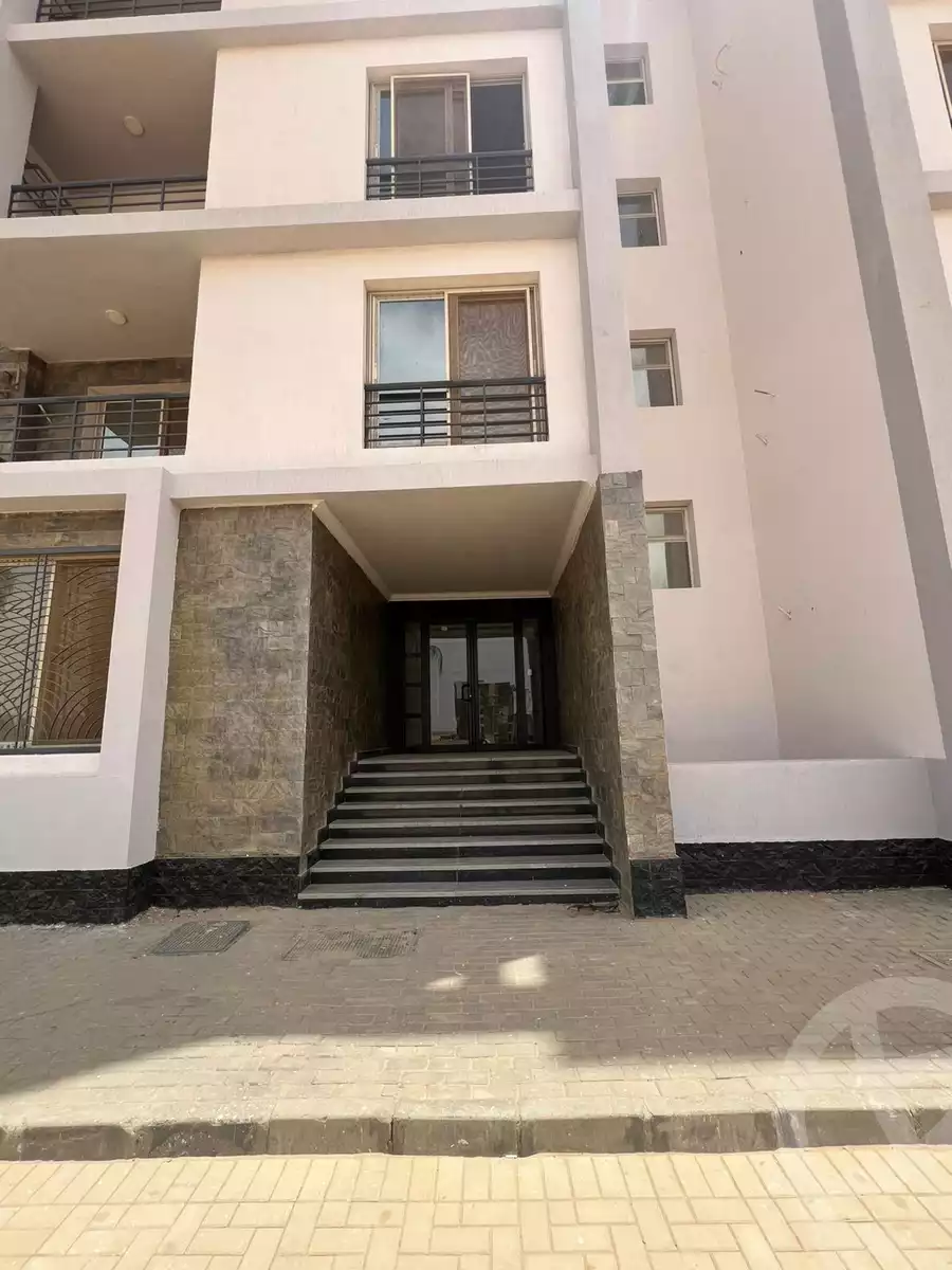 https://aqarmap.com.eg/ar/listing/6331738-for-sale-cairo-el-sheikh-zayed-city-lshykh-zyd-ljdyd-west-view-residence-hdp