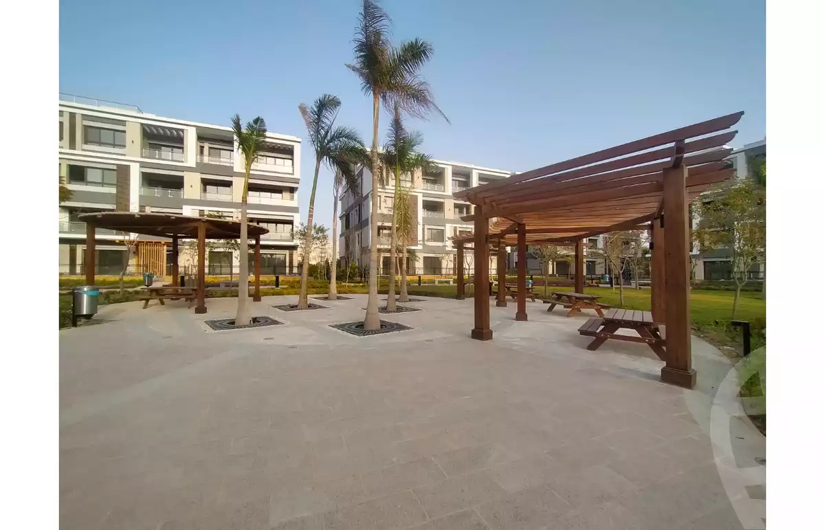 https://aqarmap.com.eg/ar/listing/6331882-for-sale-cairo-el-sheikh-zayed-city-compounds-kmbwnd-wn-16-swdyk