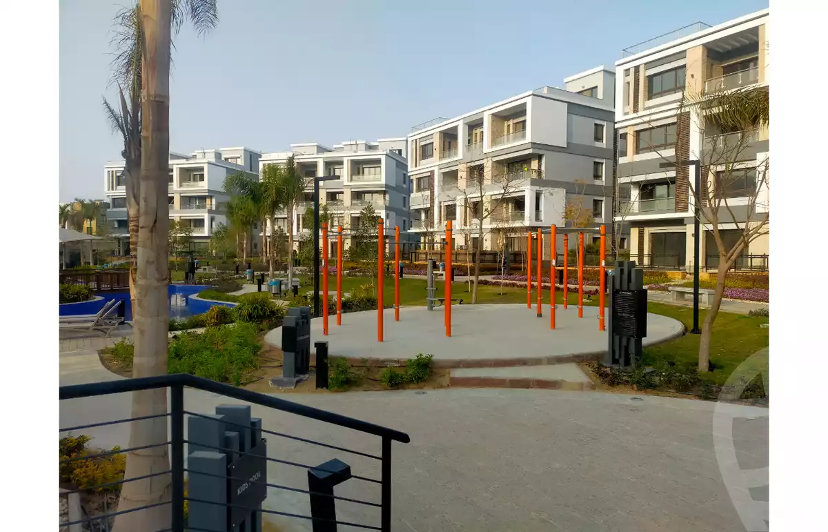 https://aqarmap.com.eg/ar/listing/6331882-for-sale-cairo-el-sheikh-zayed-city-compounds-kmbwnd-wn-16-swdyk