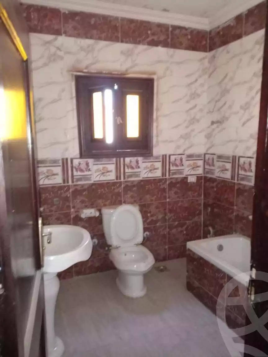 https://aqarmap.com.eg/ar/listing/6332432-for-rent-sharqia-zagazig-zagazig-city-ghasham-rd