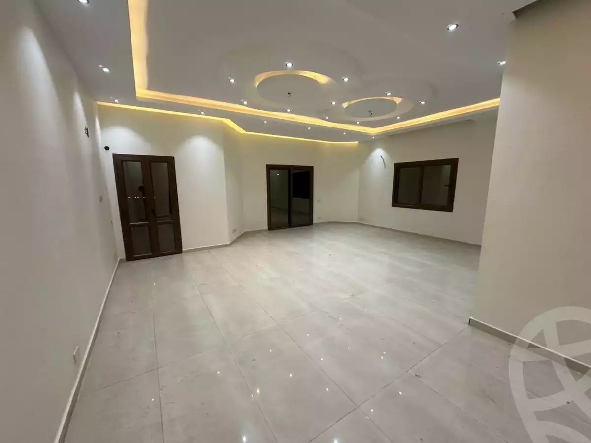 https://aqarmap.com.eg/en/listing/6332528-for-rent-cairo-new-cairo-first-settlement-mhwr-mstfy-kml