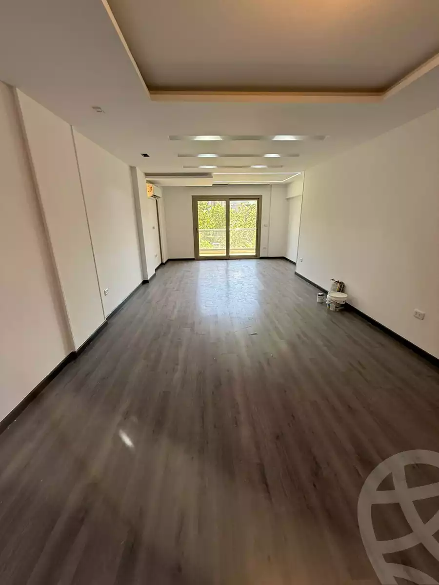 https://aqarmap.com.eg/en/listing/6332665-for-rent-cairo-new-cairo-compounds-moon-valley