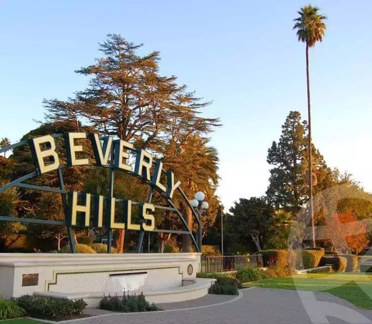 https://aqarmap.com.eg/ar/listing/6333482-for-sale-cairo-el-sheikh-zayed-city-compounds-beverly-hills