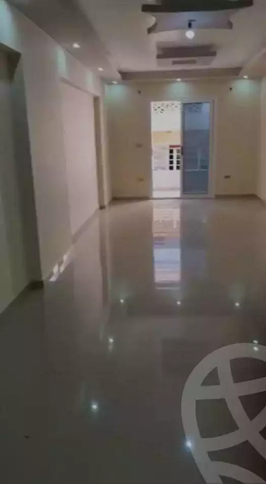 https://aqarmap.com.eg/ar/listing/6333699-for-rent-alexandria-ganaklis-shr-mrtdy-bsh