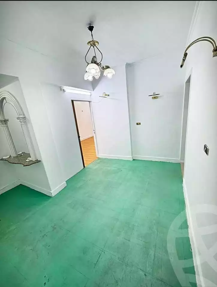https://aqarmap.com.eg/ar/listing/6334539-for-rent-alexandria-roshdy