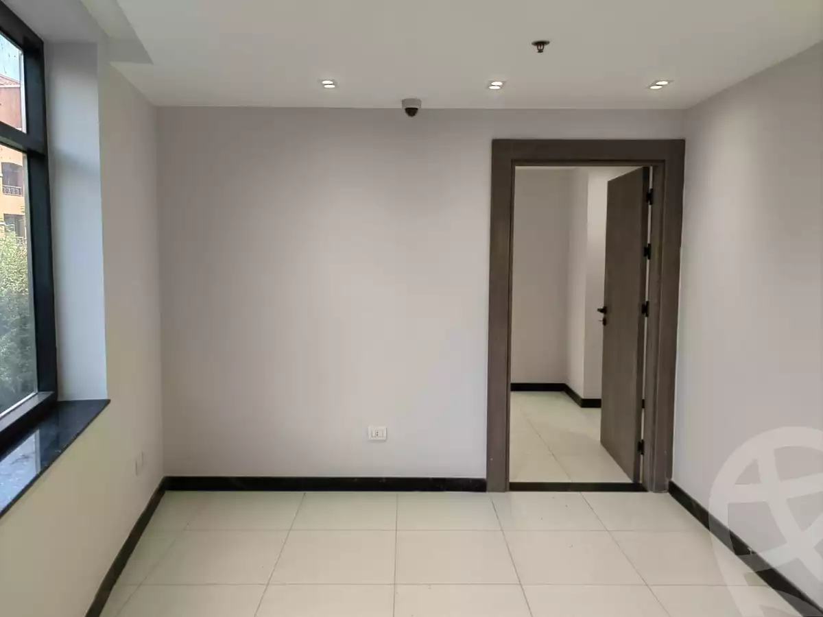 https://aqarmap.com.eg/en/listing/6334658-for-rent-cairo-el-sheikh-zayed-city-compounds-central-avenue-mall-mabany-edris