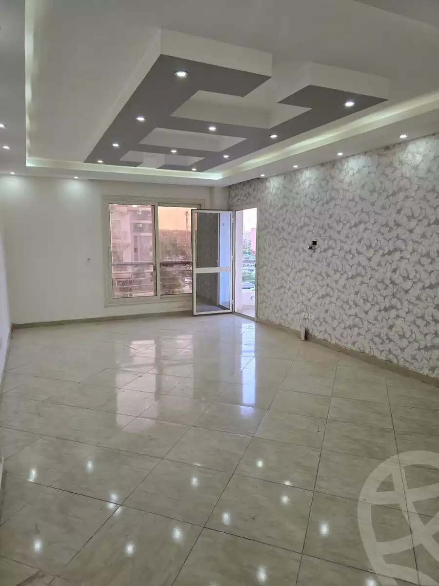 https://aqarmap.com.eg/ar/listing/6334659-for-sale-cairo-el-sheikh-zayed-city-compounds-dr-msr